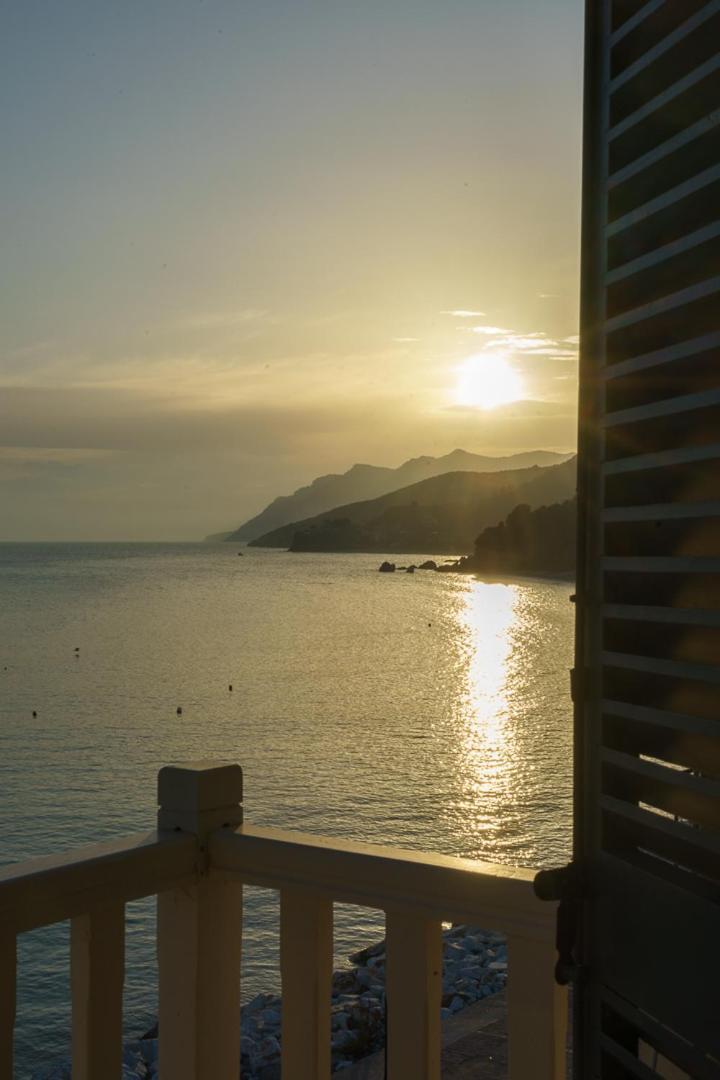 Archontiko Seaside Hotel Platanias  Extérieur photo